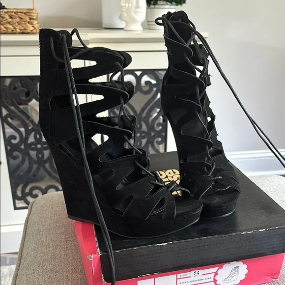 Black Lace-Up Wedge Sandals - Picture 1 of 7